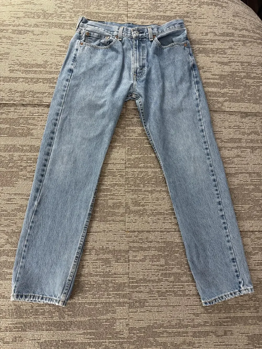 Levis 505 Mens Jeans 34x31 Light Blue Straight Leg Denim Zip Fly 00505-4891
